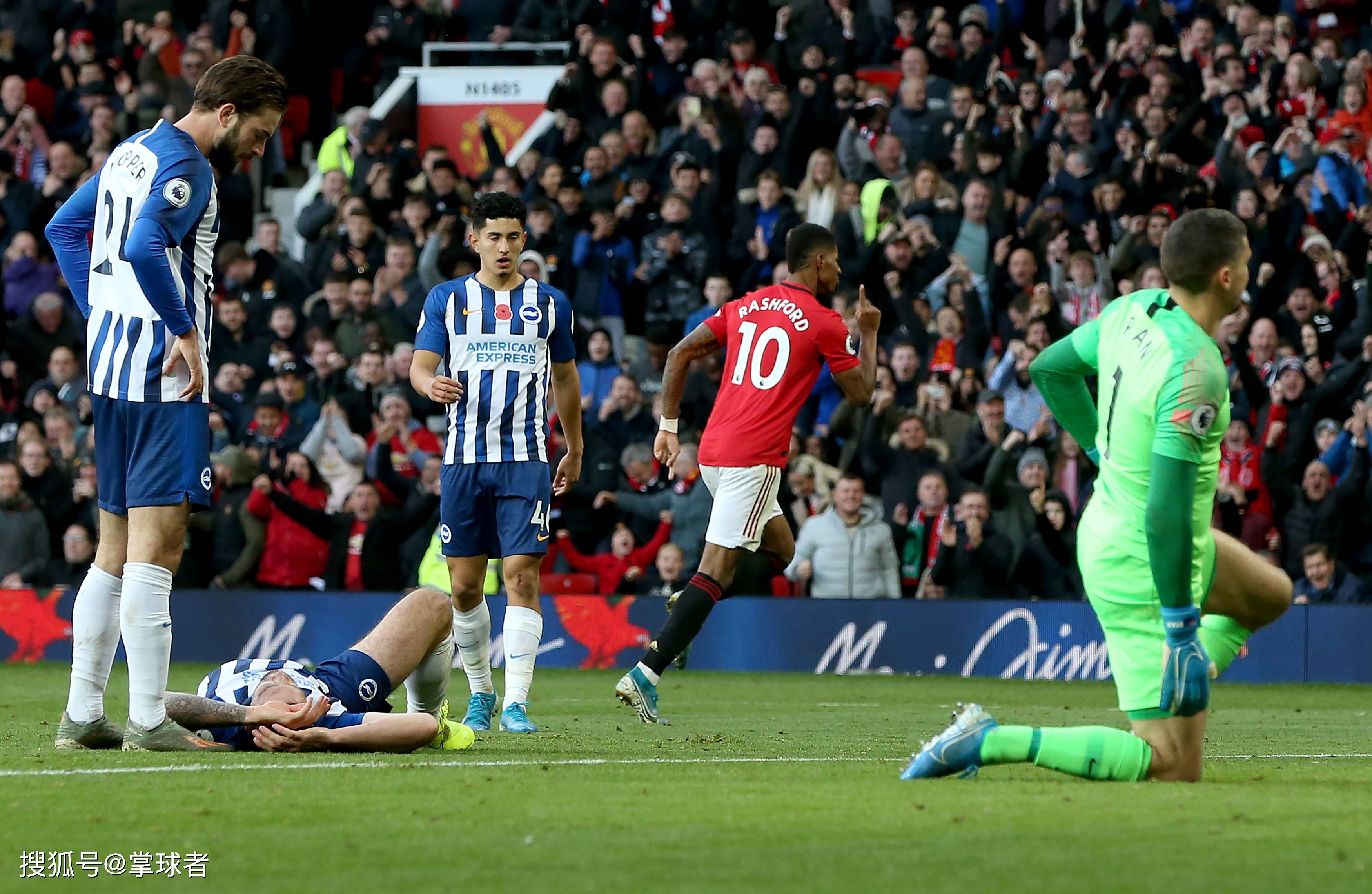 足球界频繁 足球界频繁